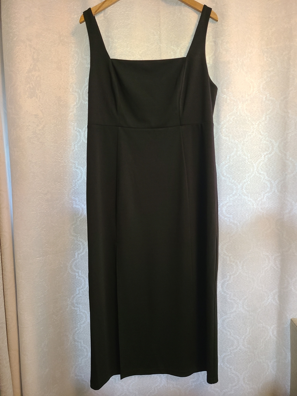 Black Square-Neck Midi Dress with Wide Straps